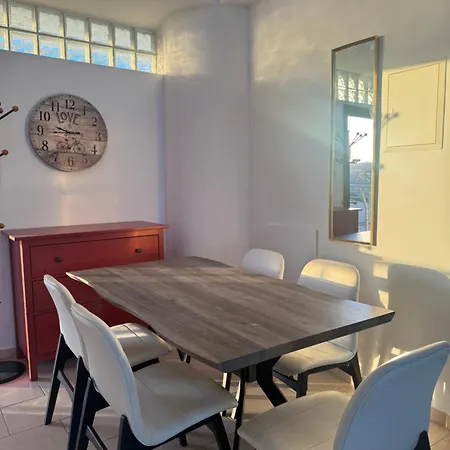 Beautiful Seaview - 3 Min Walk To לרנקה