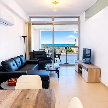 Appartamento Seaview In - 2 Bdr - 2 Min Walk To Larnaca