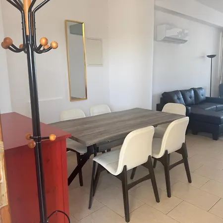 Beautiful Seaview - 3 Min Walk To Lägenhet