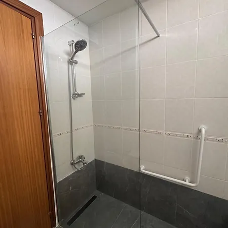 Lägenhet Beautiful Seaview - 3 Min Walk To